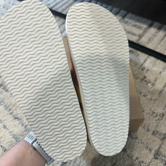 Charlotte Stone Size 8 Orange Porter - Picture 2 of 4